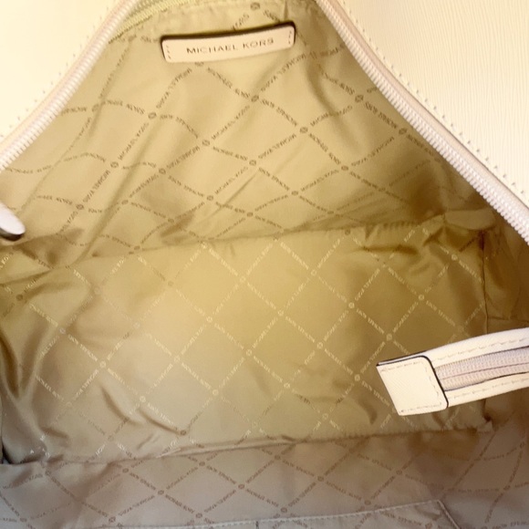 NWT Michael Kors Top Zip Tote Leather💕Gaby’sBags - Picture 5 of 6